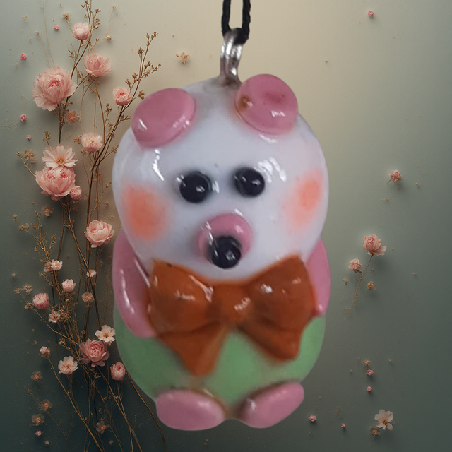 Green Laura – Your Cozy Little Cheer-Up Charm